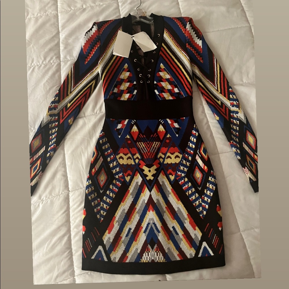 Balmain sweater multicolored dress, very sexy and classy. Size 36. Tie-up front